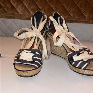 Sperry Navy and Cream Striped Wedges
